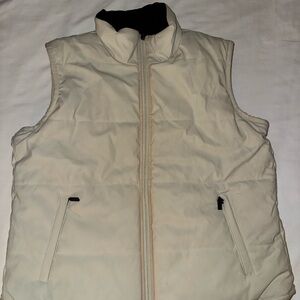 BNWT Reitmans Cream Vest
